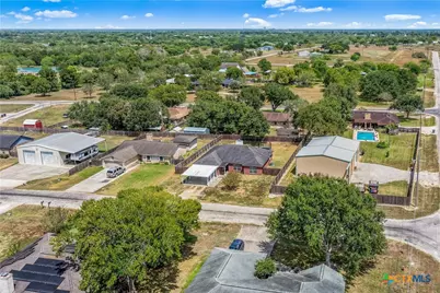 504 Canadian, Victoria, TX 77905 - Photo 37
