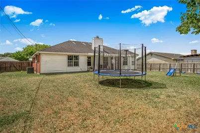 504 Canadian, Victoria, TX 77905 - Photo 29