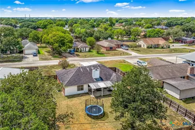 504 Canadian, Victoria, TX 77905 - Photo 31