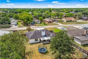 504 Canadian, Victoria, TX 77905 - Photo 31
