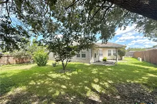 106 Heritage Oak Ct, Victoria, TX 77901 - Photo 33