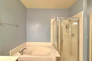 106 Heritage Oak Ct, Victoria, TX 77901 - Photo 21