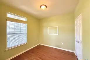 106 Heritage Oak Ct, Victoria, TX 77901 - Photo 15
