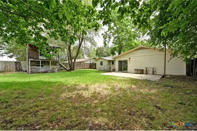201 Hillcrest Drive, Luling, TX 78648 - Photo 17