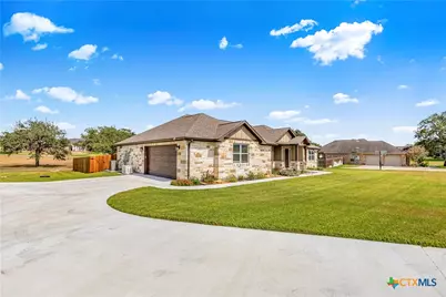 106 Laurel Oak Circle, Cuero, TX 77954 - Photo 19