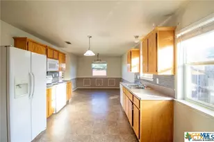 3810 John Haedge Dr, Killeen, TX 76549 - Photo 15