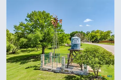 4090 Turning Leaf Drive, Nolanville, TX 76559 - Photo 29