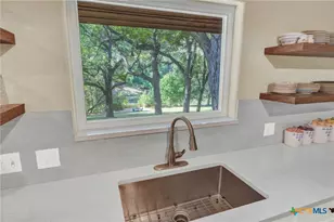 1380 Ponderosa Dr, New Braunfels, TX 78132 - Photo 11