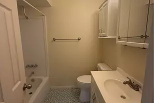 1712 Jackson St, Port Lavaca, TX 77979 - Photo 9