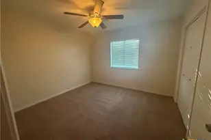 1712 Jackson St, Port Lavaca, TX 77979 - Photo 5