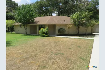 900 Boenig Street, Seguin, TX 78155 - Photo 5