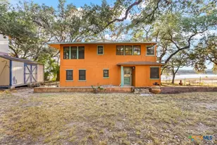 781 Lookout Dr, Lakehills, TX 78063 - Photo 5