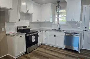 502 N 14th St, Gatesville, TX 76528 - Photo 5