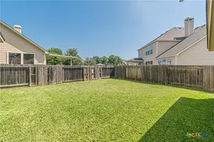3027 Hidden Mdw, Seguin, TX 78155 - Photo 31