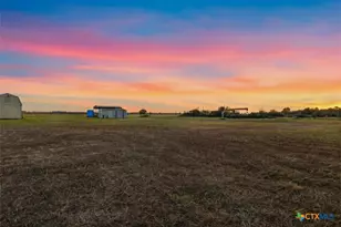 842 Wischkaemper Rd, Victoria, TX 77905 - Photo 23
