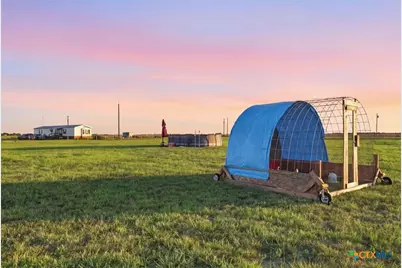 842 Wischkaemper Road, Victoria, TX 77905 - Photo 19