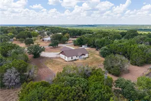 534 County Rd 3081, Lampasas, TX 76550 - Photo 35