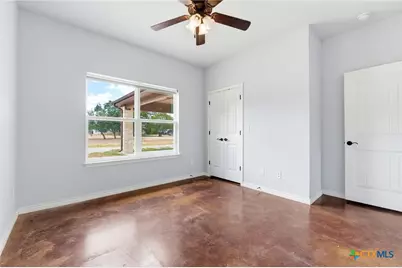 534 County Road 3081, Lampasas, TX 76550 - Photo 23