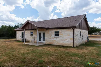 534 County Road 3081, Lampasas, TX 76550 - Photo 31