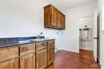 534 County Road 3081, Lampasas, TX 76550 - Photo 15