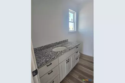 504 N 14th Street, Gatesville, TX 76528 - Photo 5