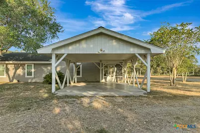 351 Sulphur Estates Rd, Victoria, TX 77905 - Photo 3