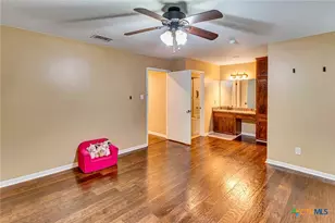 351 Sulphur Estates Rd, Victoria, TX 77905 - Photo 25