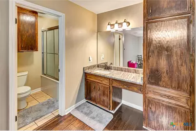 351 Sulphur Estates Rd, Victoria, TX 77905 - Photo 27