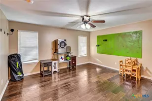 351 Sulphur Estates Rd, Victoria, TX 77905 - Photo 23