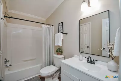 807 E Mesquite Lane, Victoria, TX 77901 - Photo 15