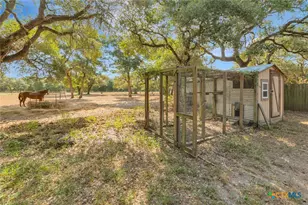 1079 Private Rd 1051, Hallettsville, TX 77964 - Photo 31