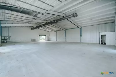 13102 N Navarro, Victoria, TX 77904 - Photo 25