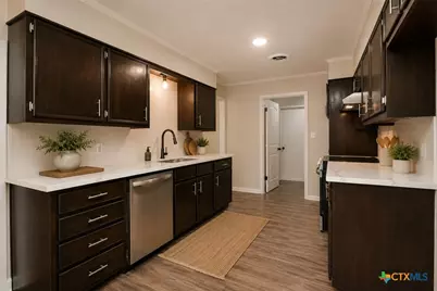 206 Gettysburg Drive, Victoria, TX 77904 - Photo 17