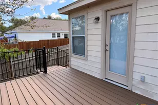 1229 Hilltop Dr, San Marcos, TX 78666 - Photo 15