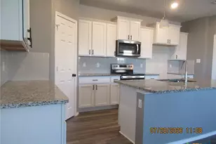 2408 Freddie L. Nichols Sr. Dr, Harker Heights, TX 76548 - Photo 9