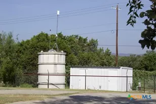 810 Fm 470, Bandera, TX 78003 - Photo 35