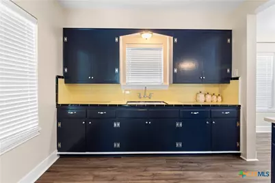 1903 E North Street, Victoria, TX 77901 - Photo 11