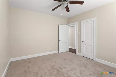 1903 E North Street, Victoria, TX 77901 - Photo 15