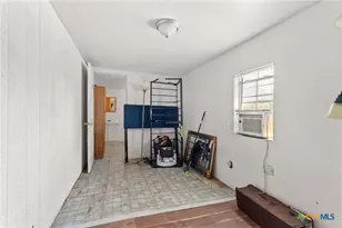 1307 W Mesquite, Little River-Academy, TX 76554 - Photo 19
