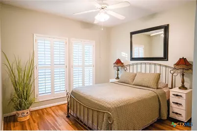 303 Woodlands Lane, Victoria, TX 77904 - Photo 25