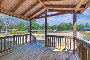 209 Sandy Oaks Dr, Seguin, TX 78155 - Photo 29