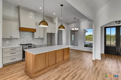 315 Dove Drive, Victoria, TX 77905 - Photo 11