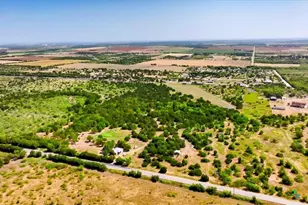 15000 Maha Rd, Austin, TX 78719 - Photo 3