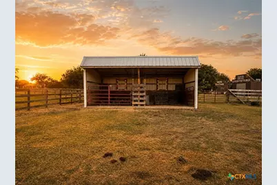 2415 Old Crawford Road, Crawford, TX 76638 - Photo 37