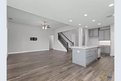 6501 Crockett Cove, Schertz, TX 78108 - Photo 5