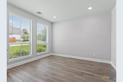 6501 Crockett Cove, Schertz, TX 78108 - Photo 11