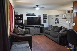 3308 Avondale St, Victoria, TX 77901 - Photo 3