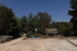 1409 Prospect St, San Marcos, TX 78666 - Photo 29