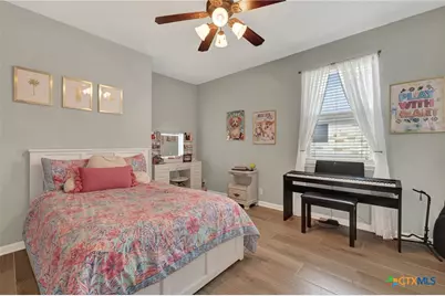 263 Hamburg Avenue, New Braunfels, TX 78132 - Photo 21