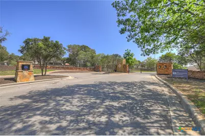 263 Hamburg Avenue, New Braunfels, TX 78132 - Photo 45